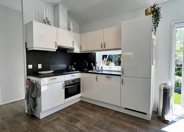 Furnished Sint Maartenszee Feriehus