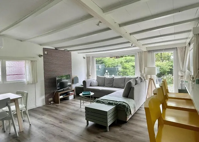 Furnished Sint Maartenszee Feriehus *