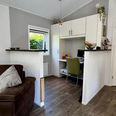 別荘 Furnished Sint Maartenszee Sint Maartensvlotbrug