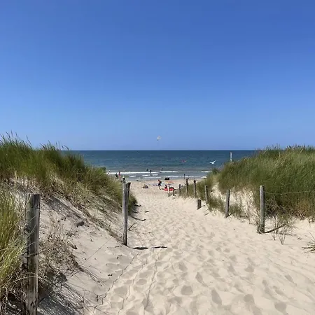 別荘 Furnished Sint Maartenszee