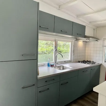 Furnished Sint Maartenszee 別荘